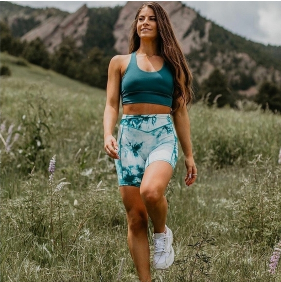 Balance Athletica Aura Sports Bra Size medium - Picture 3 of 8